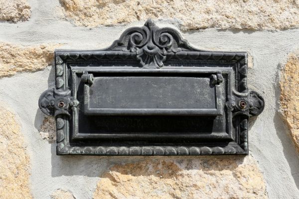 Stone Mailbox Repair in Brunswick